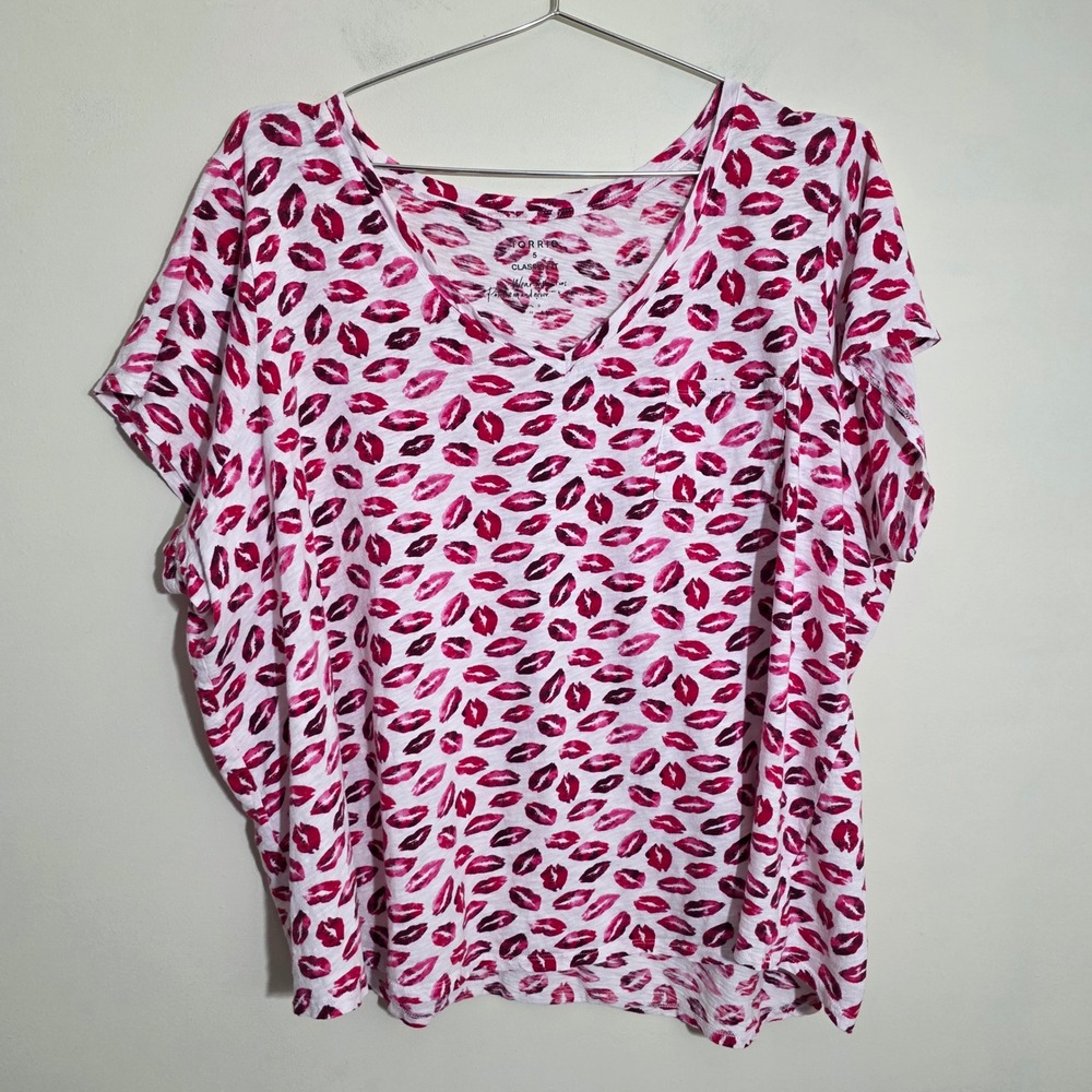 Torrid T-Shirt Lipstick Kiss Print‎ V-Neck Cotton Pocket Top Women 5 5X